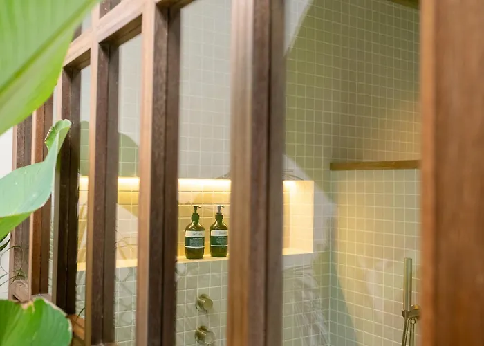 Calista Empat Design-forward 1br Loft In Jungle 10 Minutes From Beaches Uluwatu